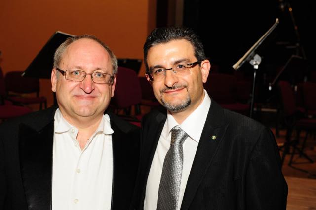 Il Direttore d'Orchestra ungherese Tamás Csurgó con il compositore italiano Francesco Marino